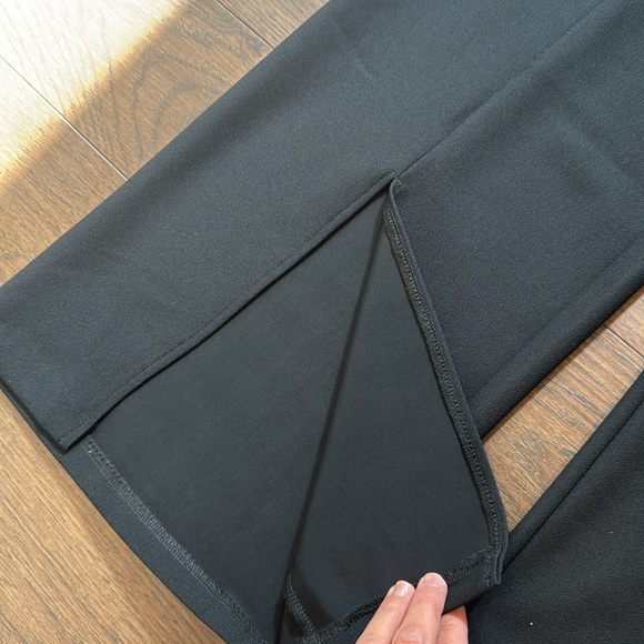 Abercrombie & Fitch Asymmetrical One-Shoulder Jumpsuit Size Medium Black‎ - Picture 3 of 9